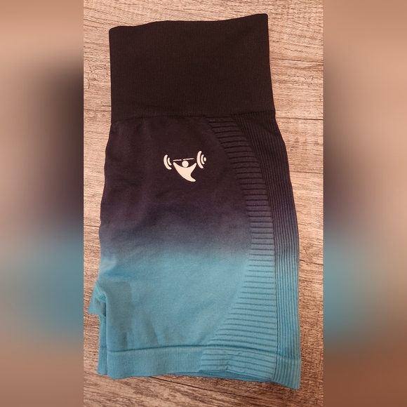 Power Gym High Waist Booty Scrunch Ombre Athletic Shorts Med - Picture 6 of 7